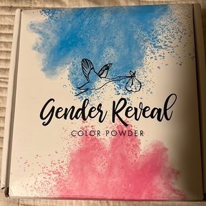 Color powder Gender reveal